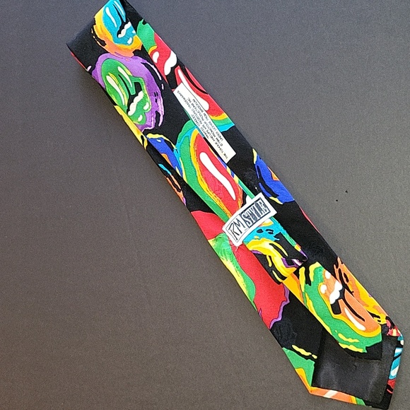 Rolling Stones 1994 "Painted Tongues" Tie ๐ - Picture 4 of 8